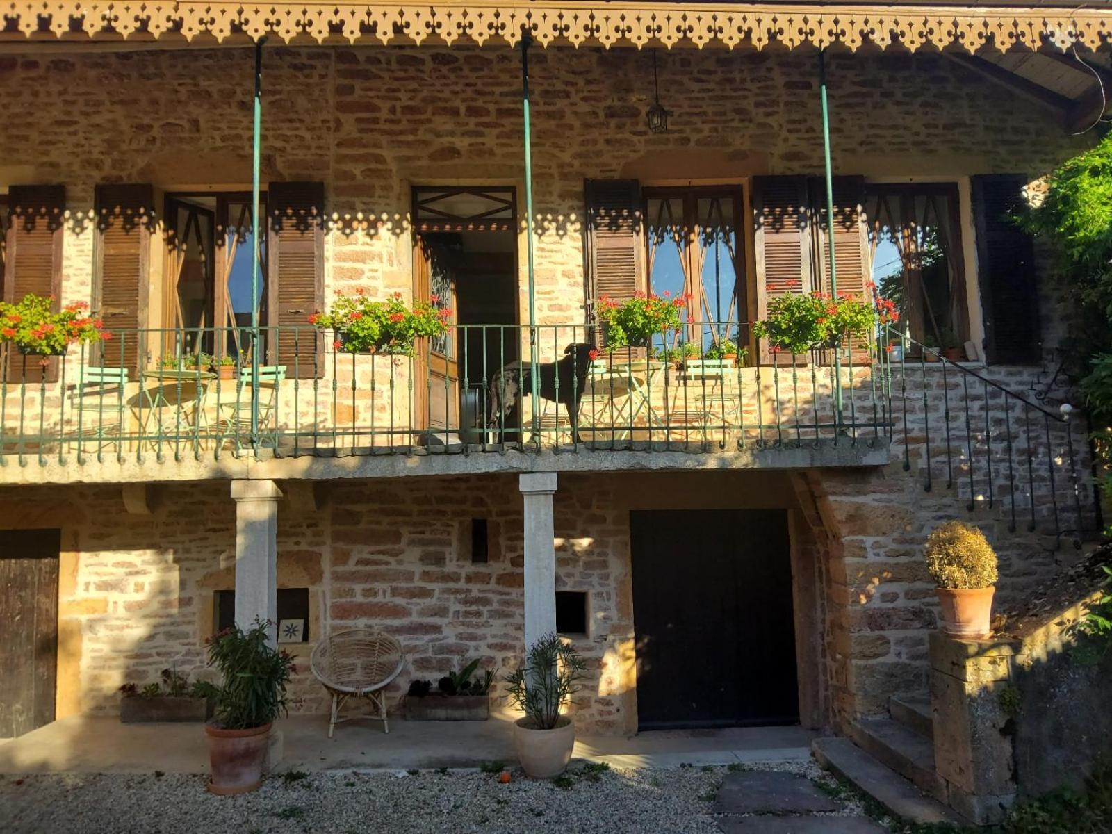 La Parenthese A Etrigny Bed & Breakfast ภายนอก รูปภาพ