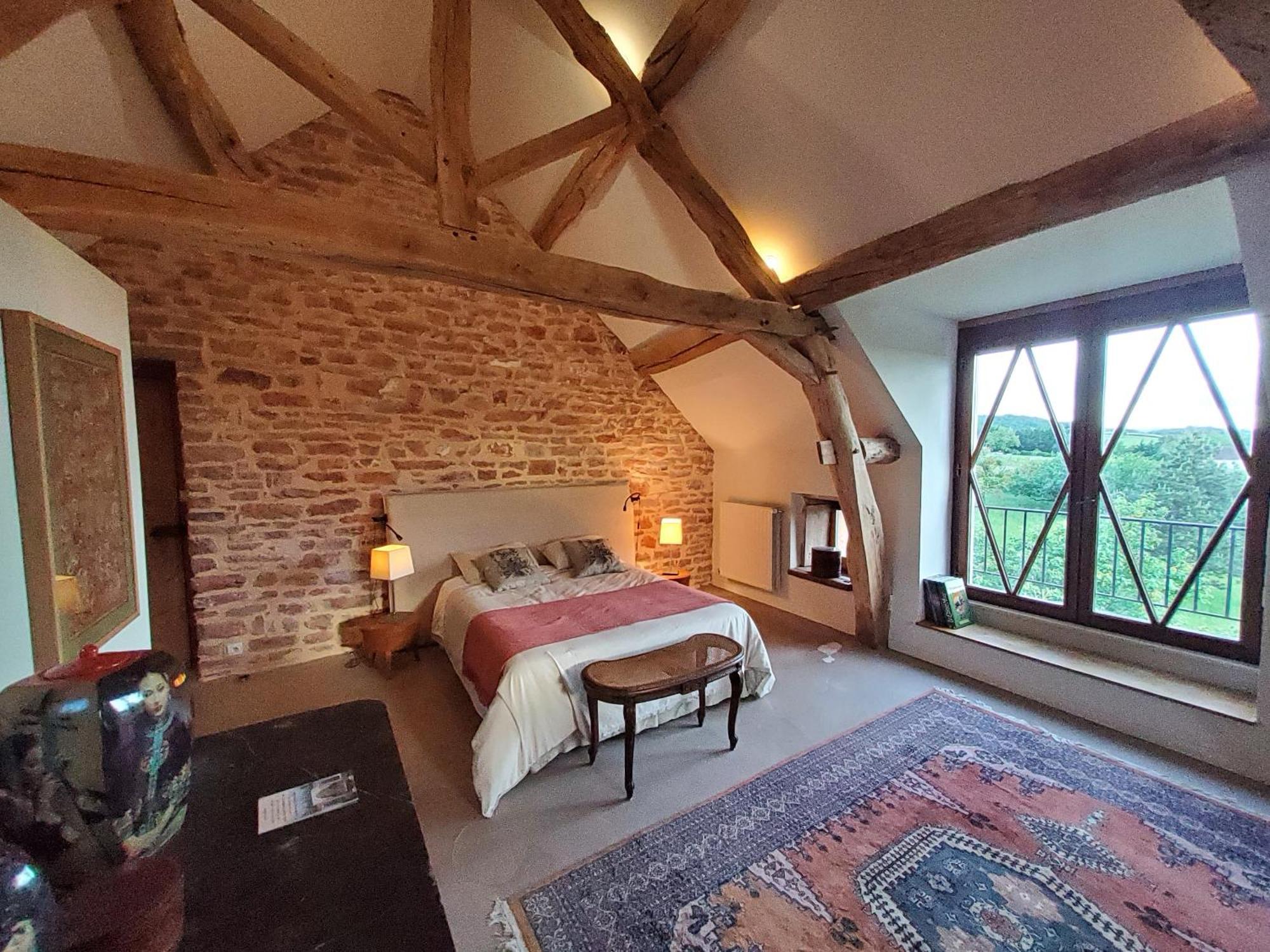 La Parenthese A Etrigny Bed & Breakfast ภายนอก รูปภาพ